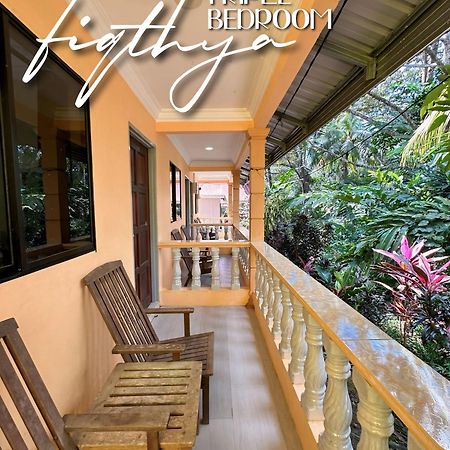 Fiqthya Chalet & Cafe Kampong Ayer Batang Екстериор снимка